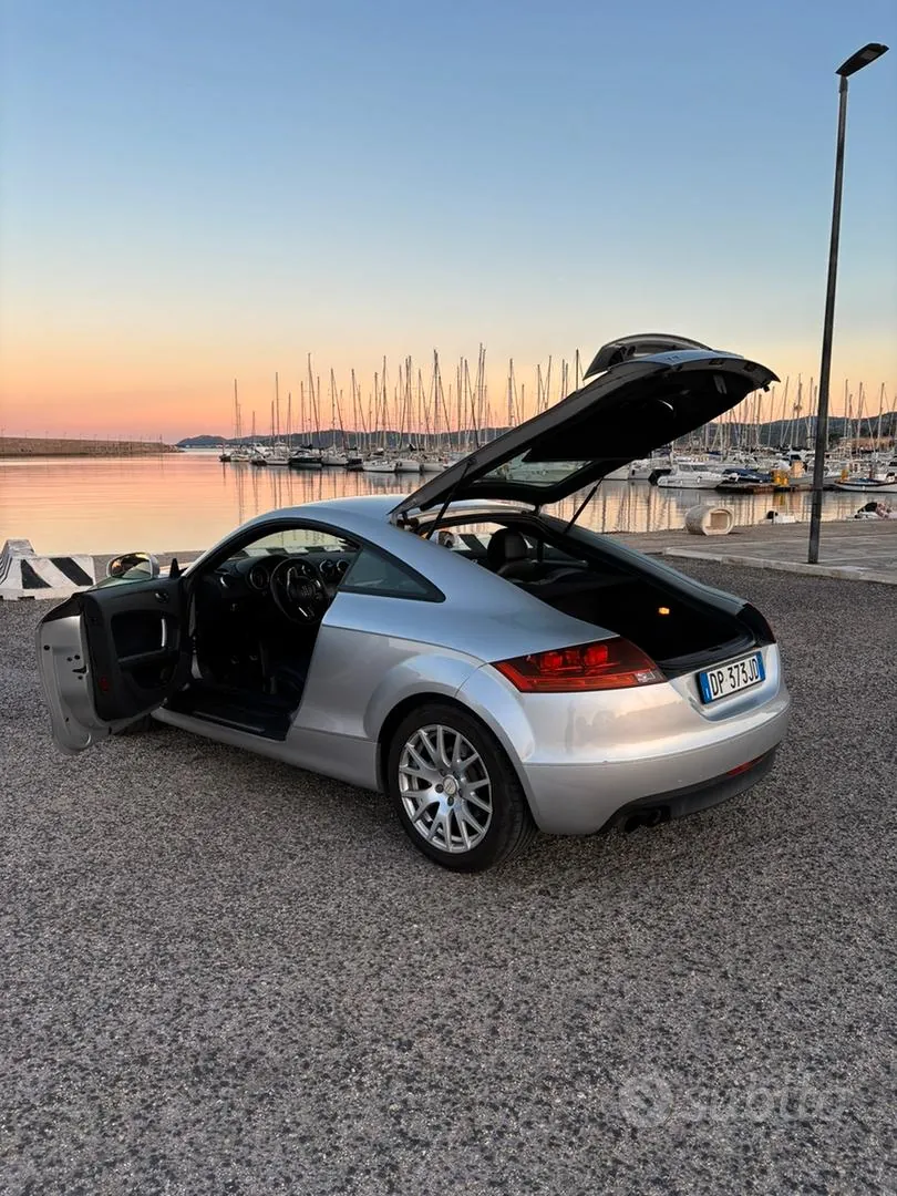 Audi Tt 2008 photo 2