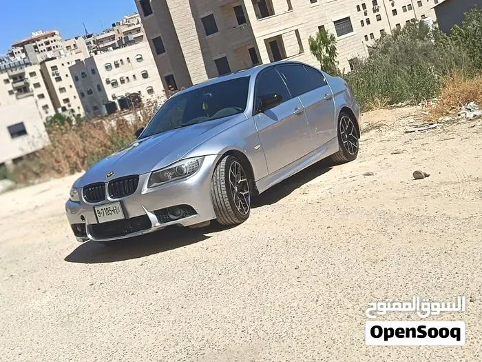 BMW 320I 2008 photo 2