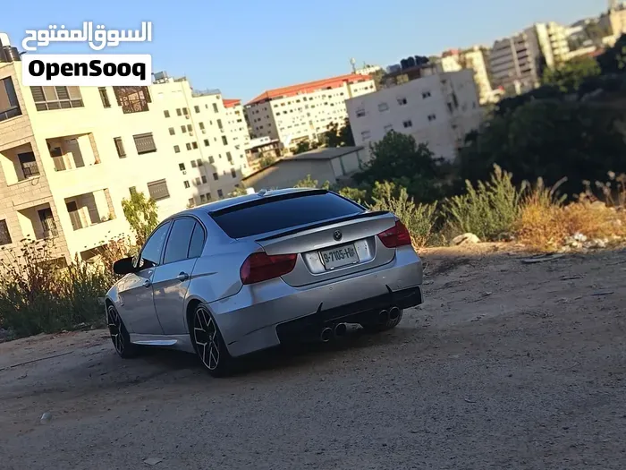 BMW 320I 2008 photo 3