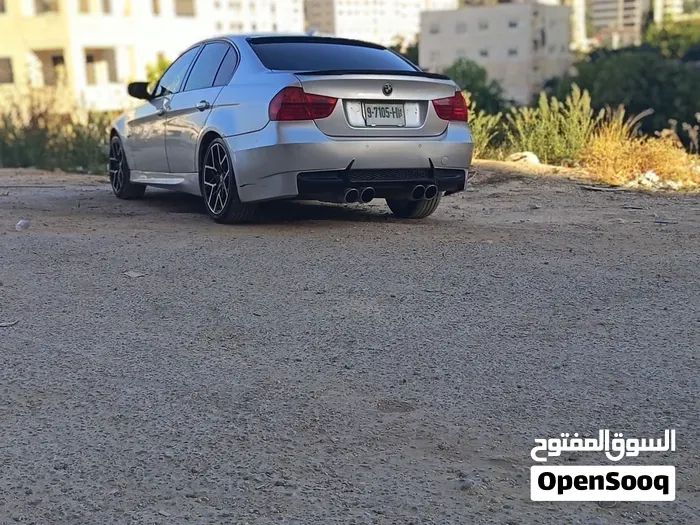 BMW 320I 2008 photo 4