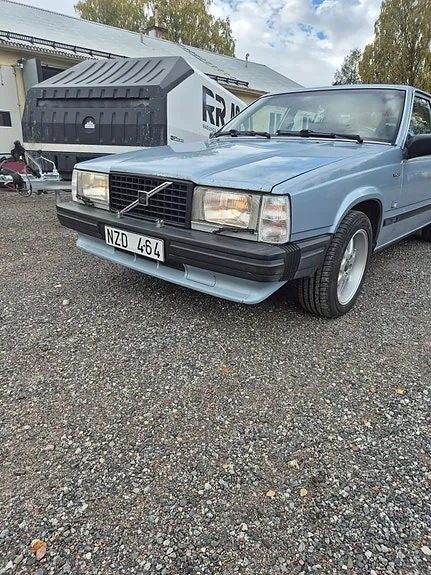 Volvo 740 1988 photo 4