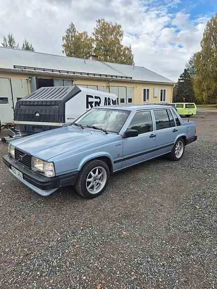 Volvo 740
