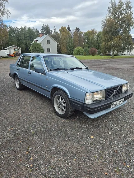 Volvo 740 1988 photo 3