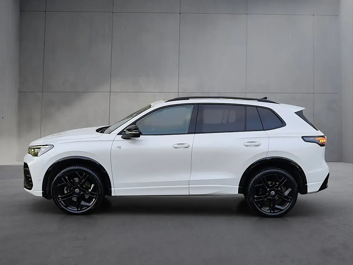 Volkswagen Tiguan 2025 photo 3