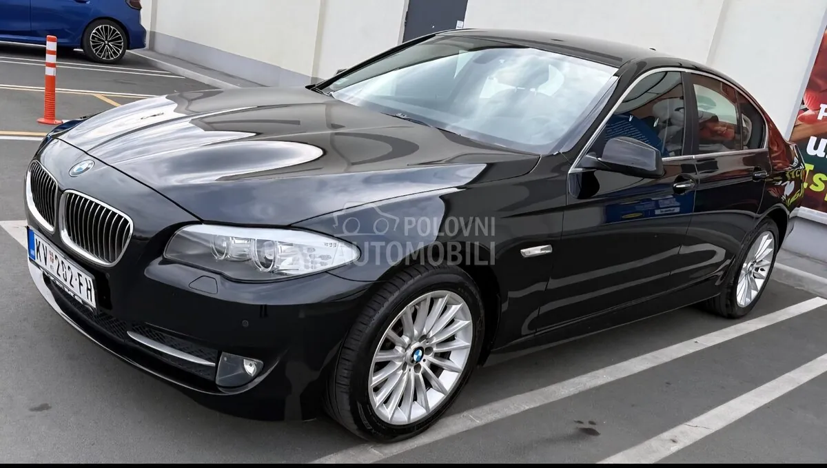 BMW 528