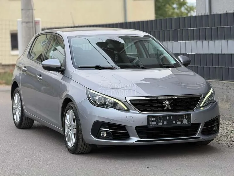 Peugeot 308 2019 photo 4