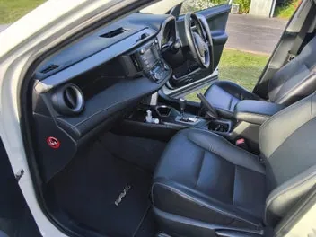 Toyota Rav4 2017 photo 3