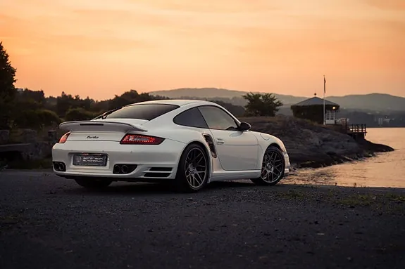 Porsche 911 Turbo 2007 photo 2