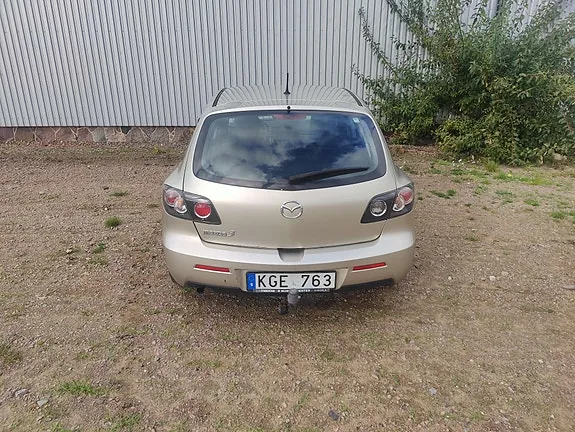 Mazda 3 2007 photo 4