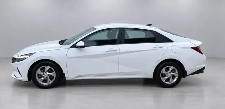 Hyundai Elantra 2022 photo 5