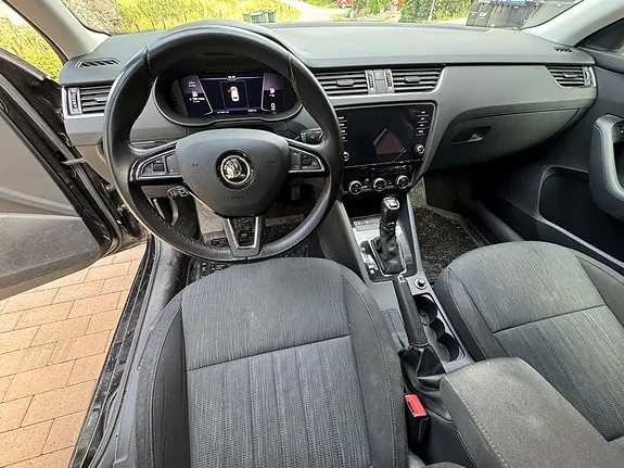 Skoda Octavia 2019 photo 5