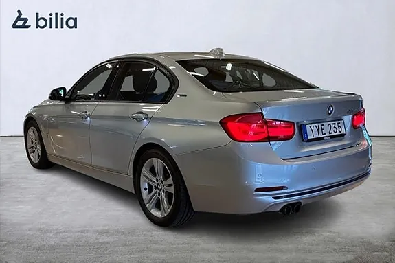 BMW 330E 2018 photo 2