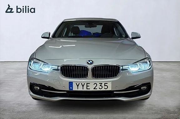 BMW 330E