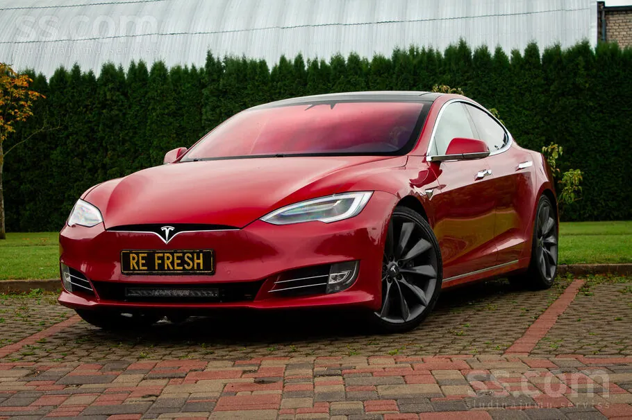 Tesla Model S 2017 photo 3