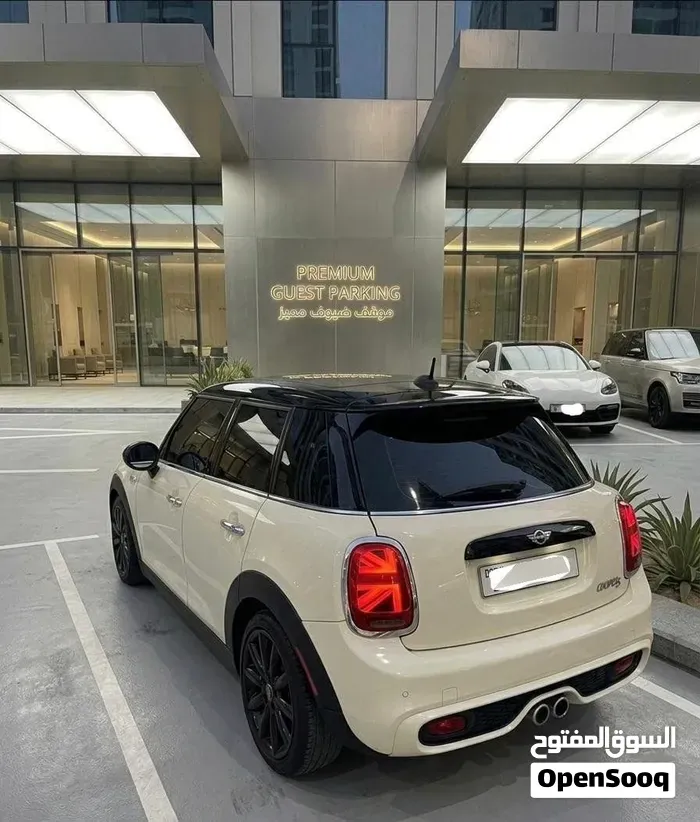 Mini Cooper S 2020 photo 2