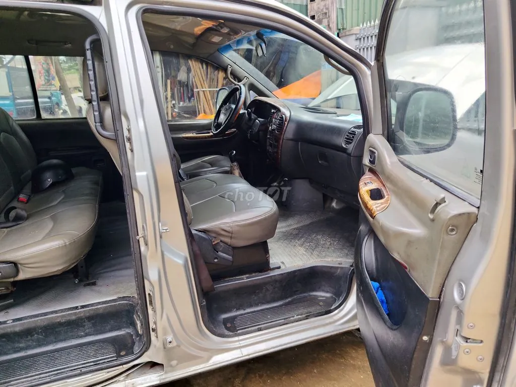 Hyundai Starex 2004 photo 3