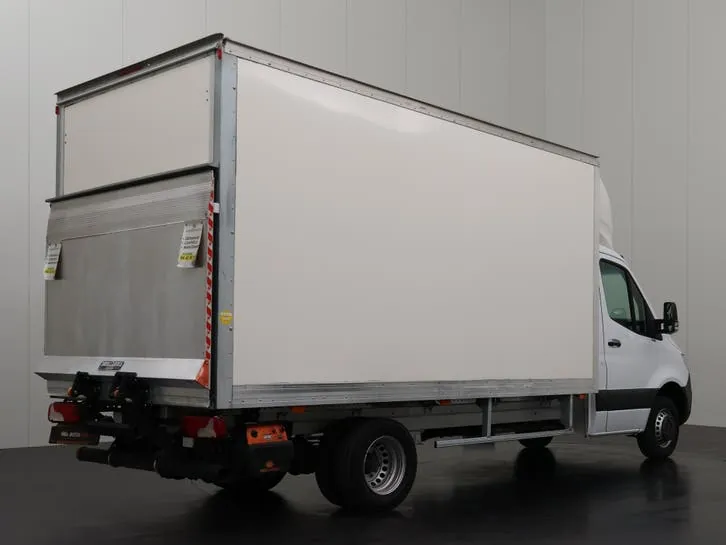 Mercedes-Benz Sprinter 2023 photo 2
