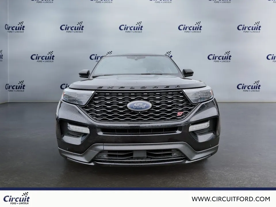Ford Explorer 2021 photo 2