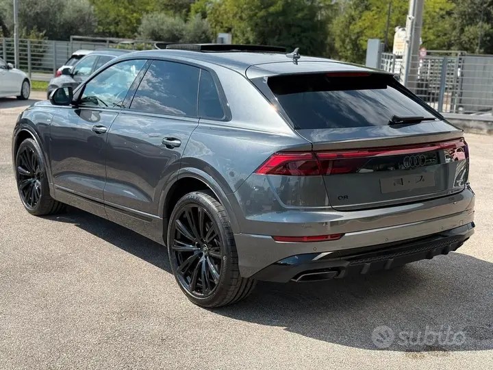Audi Q8 2023 photo 4