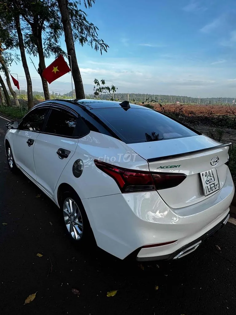 Hyundai Accent 2019 photo 5