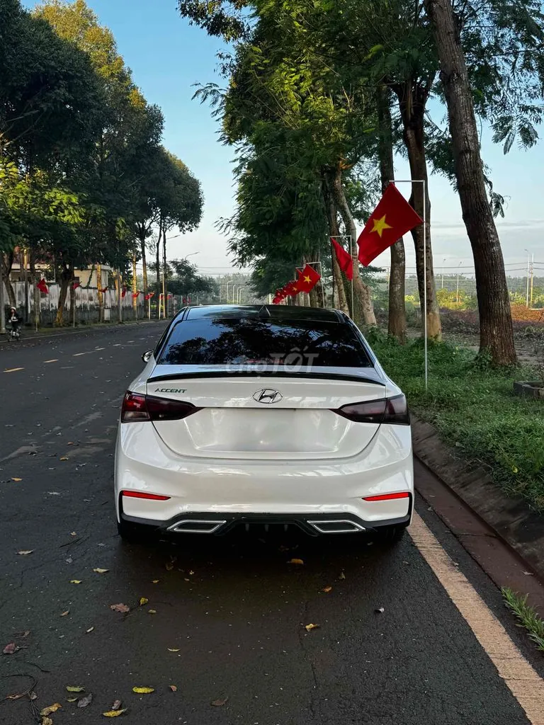 Hyundai Accent 2019 photo 2