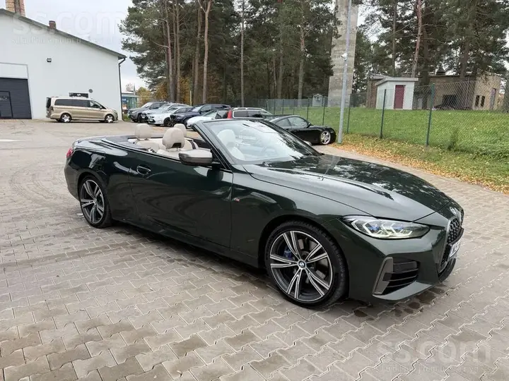 BMW M440I