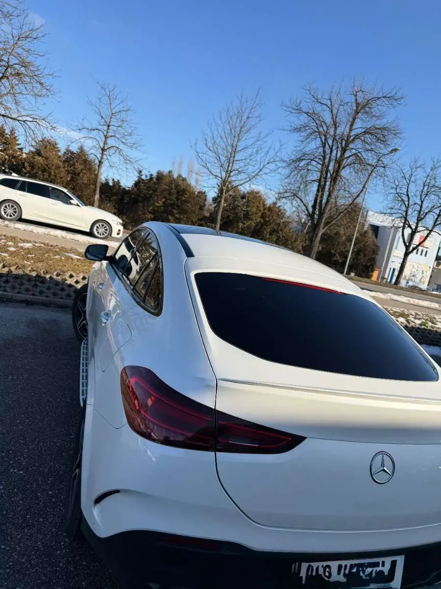 Mercedes-Benz Gle-Class 2023 photo 3