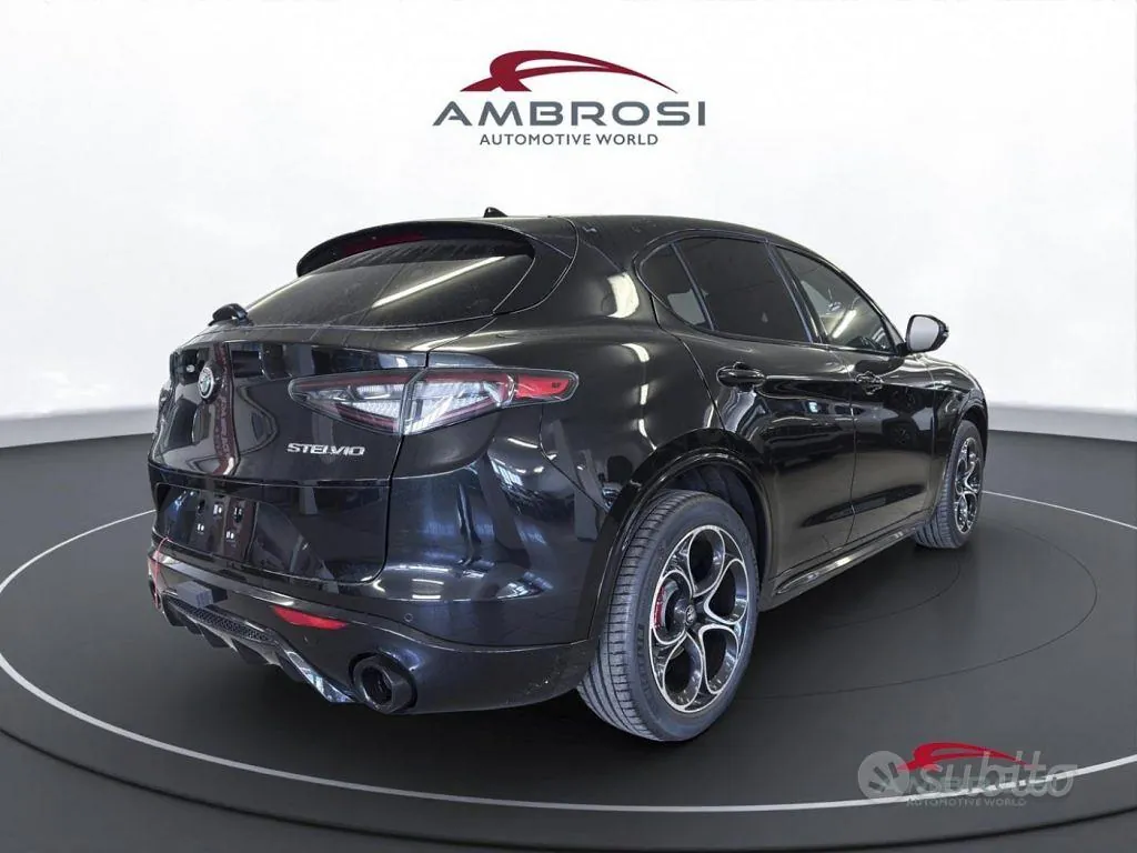 Alfa Romeo Stelvio 2026 photo 3
