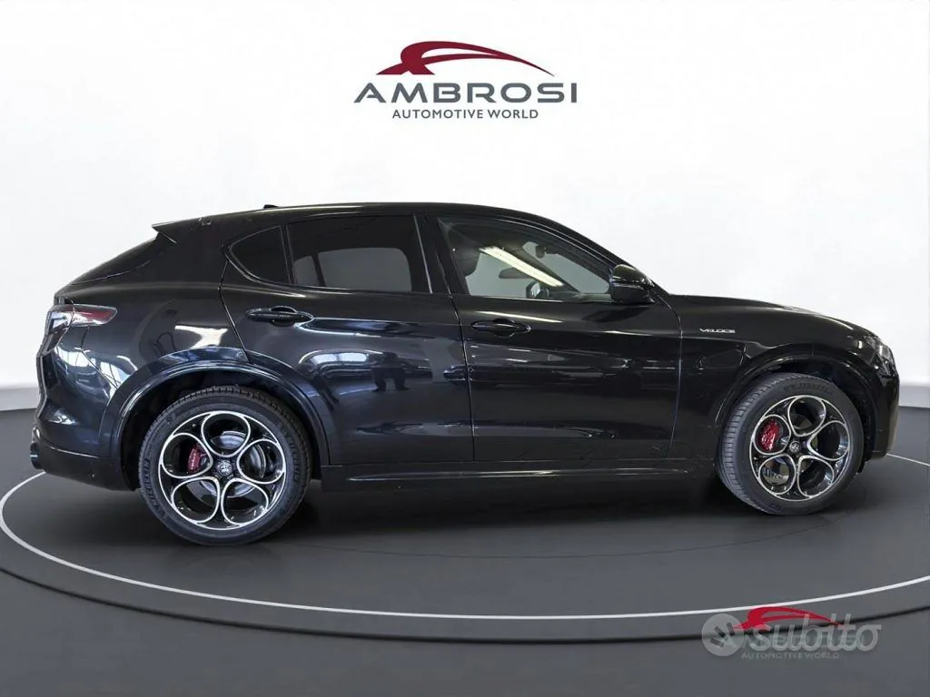 Alfa Romeo Stelvio 2026 photo 5