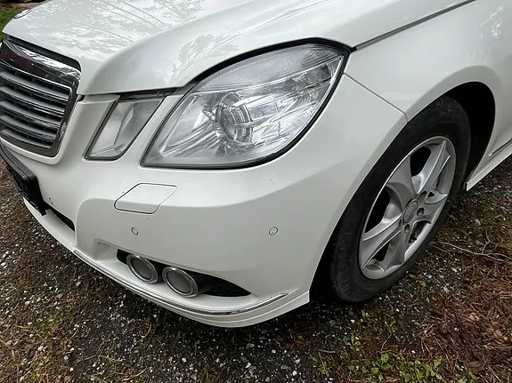 Mercedes-Benz E200 2010 photo 4
