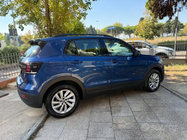 Volkswagen T-Cross 2023 photo 3