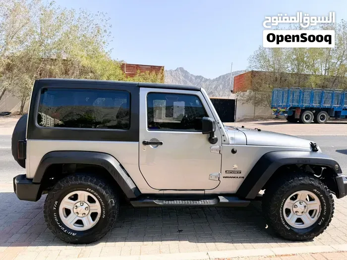 Jeep Wrangler 2015 photo 2