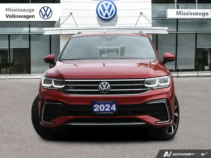 Volkswagen Tiguan 2024 photo 2