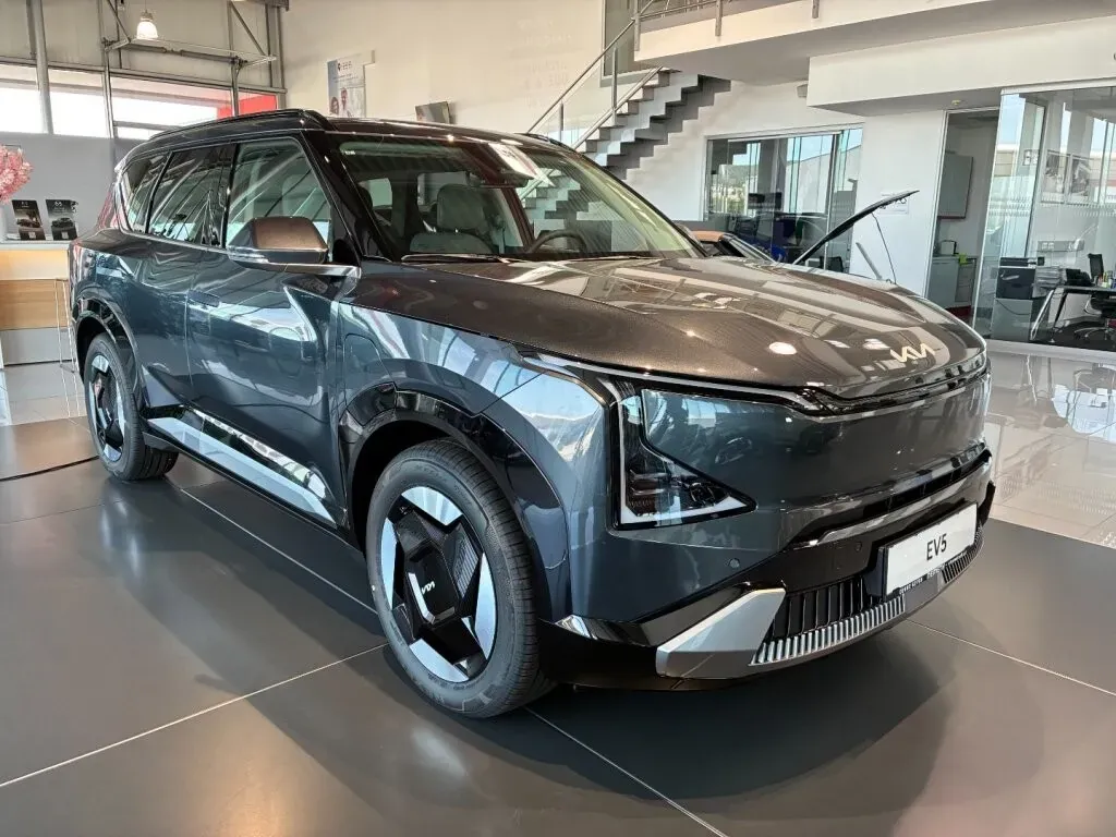 Kia Ev5 photo 2