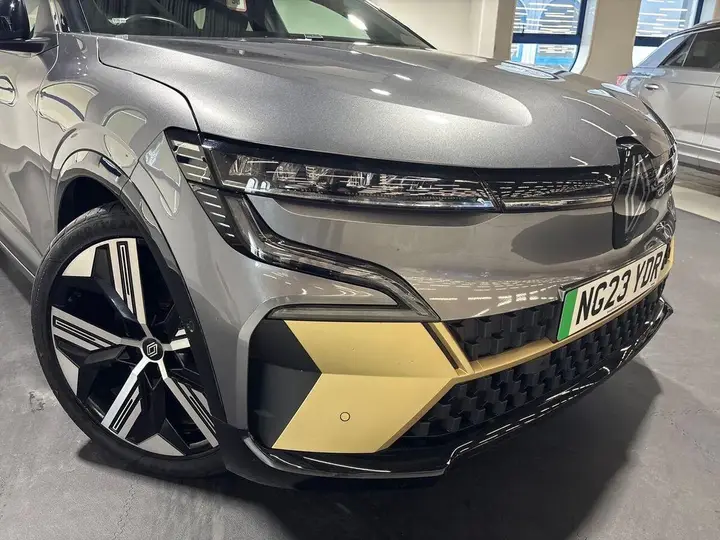 Renault Megane 2023 photo 3