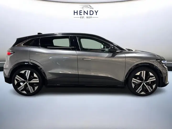 Renault Megane 2023 photo 2