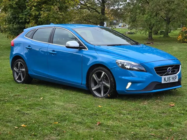 Volvo V40