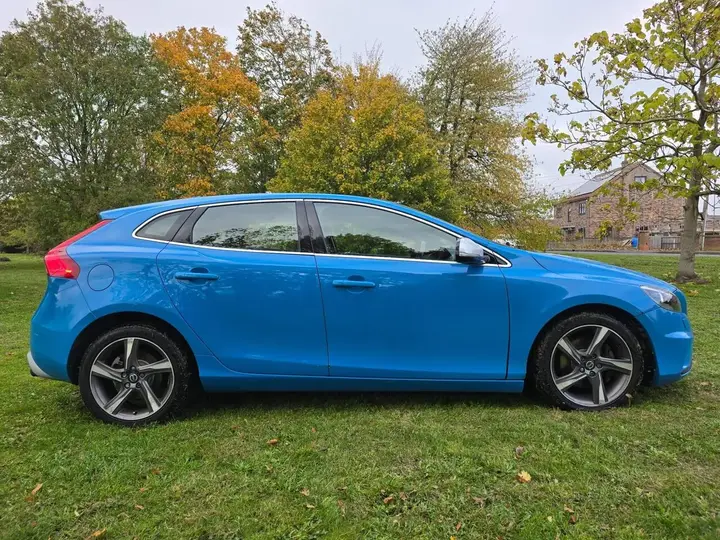 Volvo V40 2015 photo 4