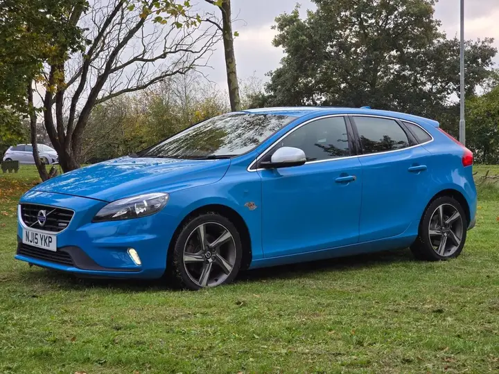 Volvo V40 2015 photo 3