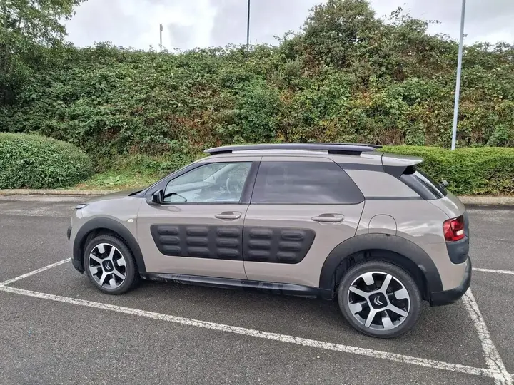 Citroen C4 Cactus 2015 photo 4