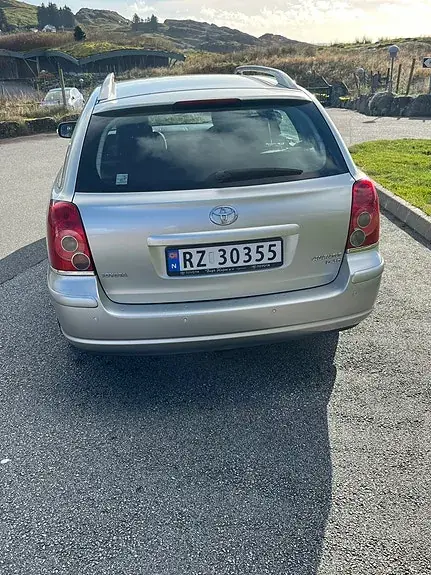 Toyota Avensis 2007 photo 5