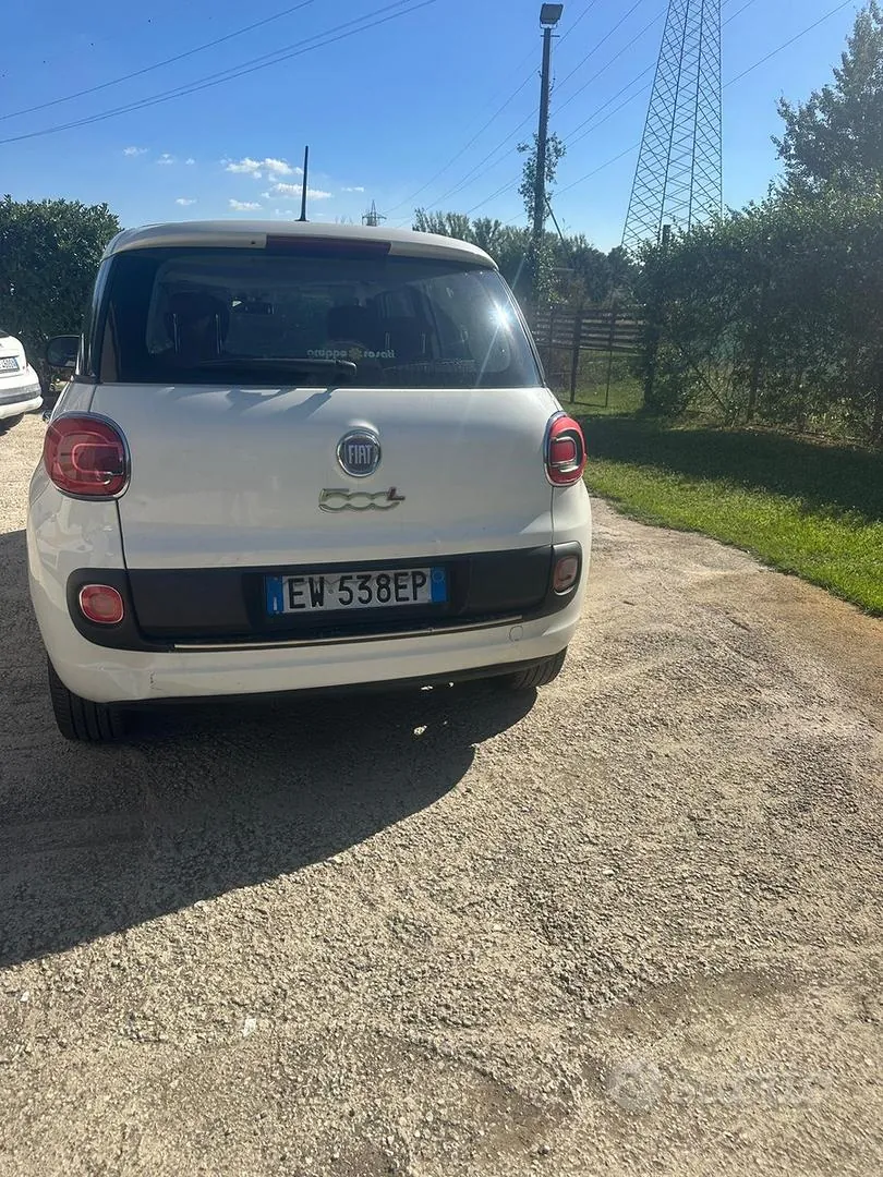 Fiat 500L 2014 photo 2