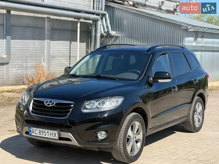 Hyundai Santa Fe 2011 photo 4