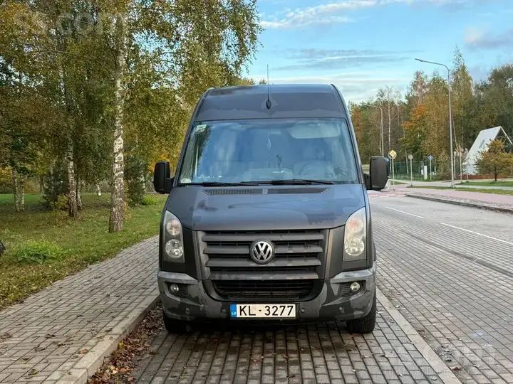 Volkswagen Crafter 2010 photo 2