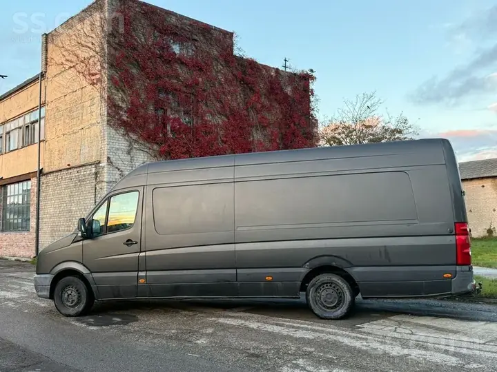 Volkswagen Crafter 2010 photo 4