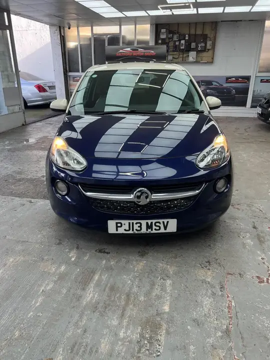 Vauxhall Adam 2013 photo 2