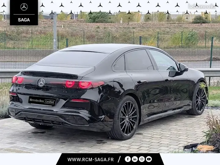 Mercedes-Benz C-Class 2026 photo 5