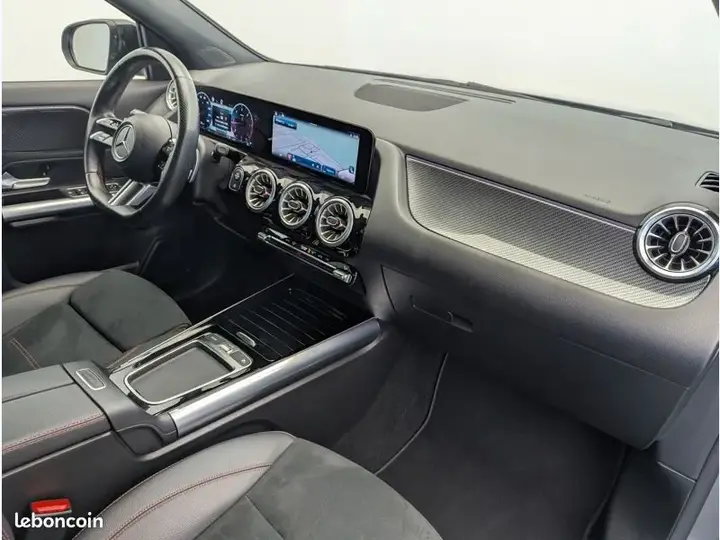 Mercedes-Benz Gla 2023 photo 4
