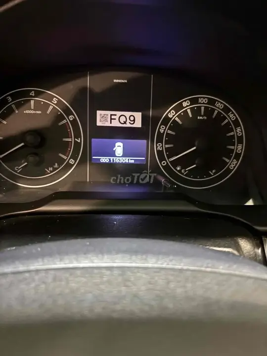 Toyota Innova 2022 photo 2