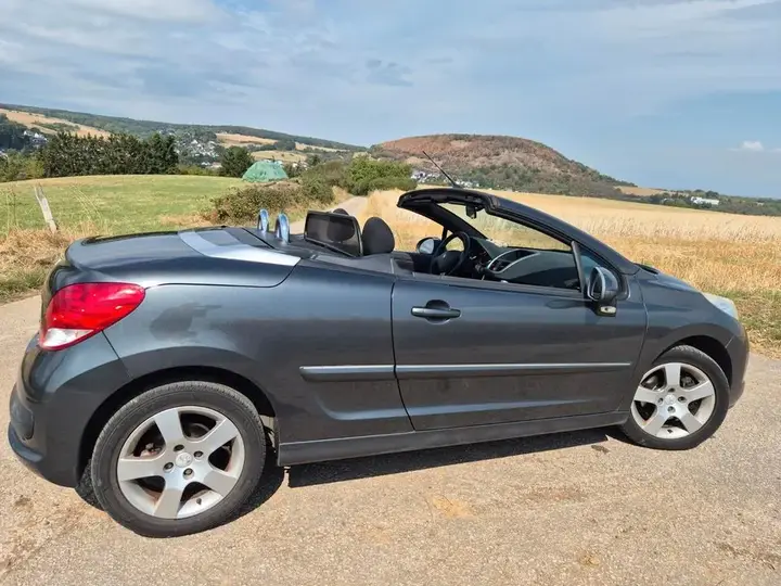 Peugeot 207 Cabrio